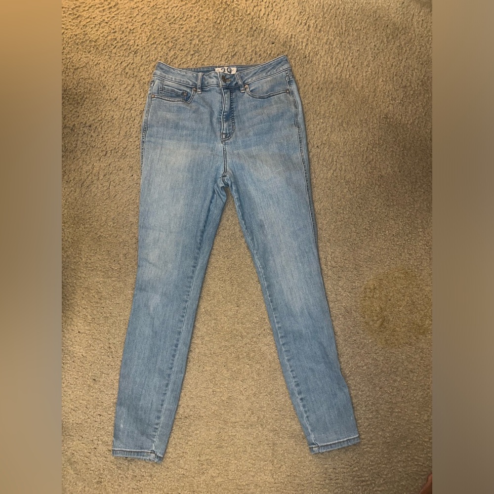 GUC FREE PEOPLE WE THE FREE Crvy HR Super Skinny Jean - Light Wash - Sz 29